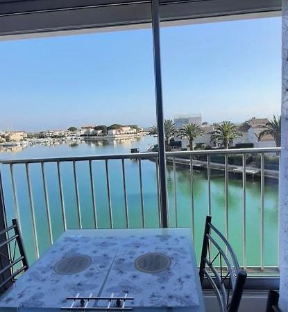 Vue Magique Sur La Marina - Appart En Duplex, Les Pieds Dans L'Eau Сен-Сіпріян Екстер'єр фото