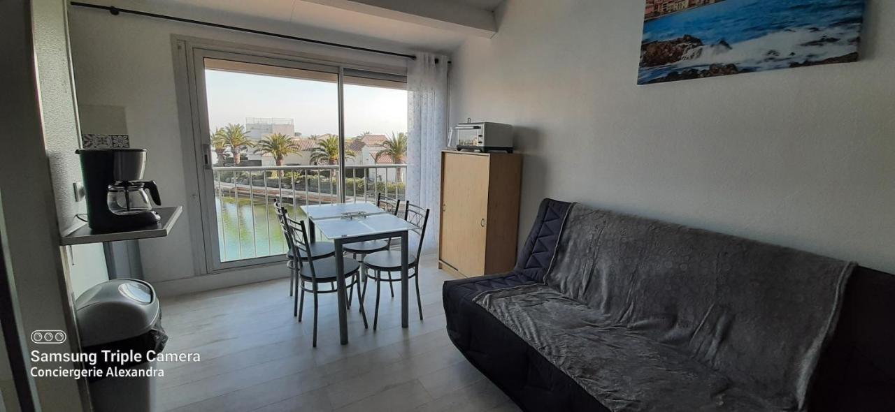Vue Magique Sur La Marina - Appart En Duplex, Les Pieds Dans L'Eau Сен-Сіпріян Екстер'єр фото
